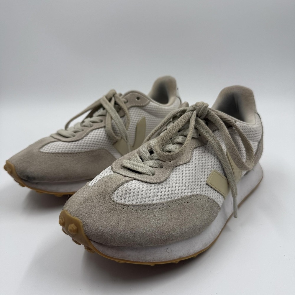 Veja Shoes Womens Size 7 Beige Mesh Low Top Lace Up Sneakers Gum Sole